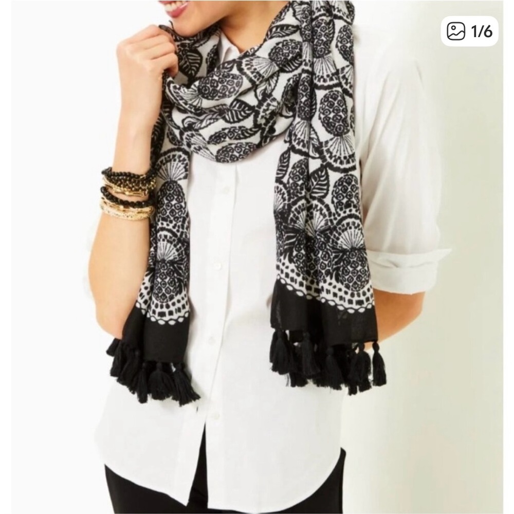 Lilly Pulitzer scarf